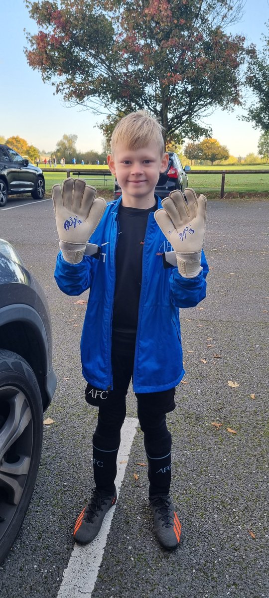 stuart taylor tweet media