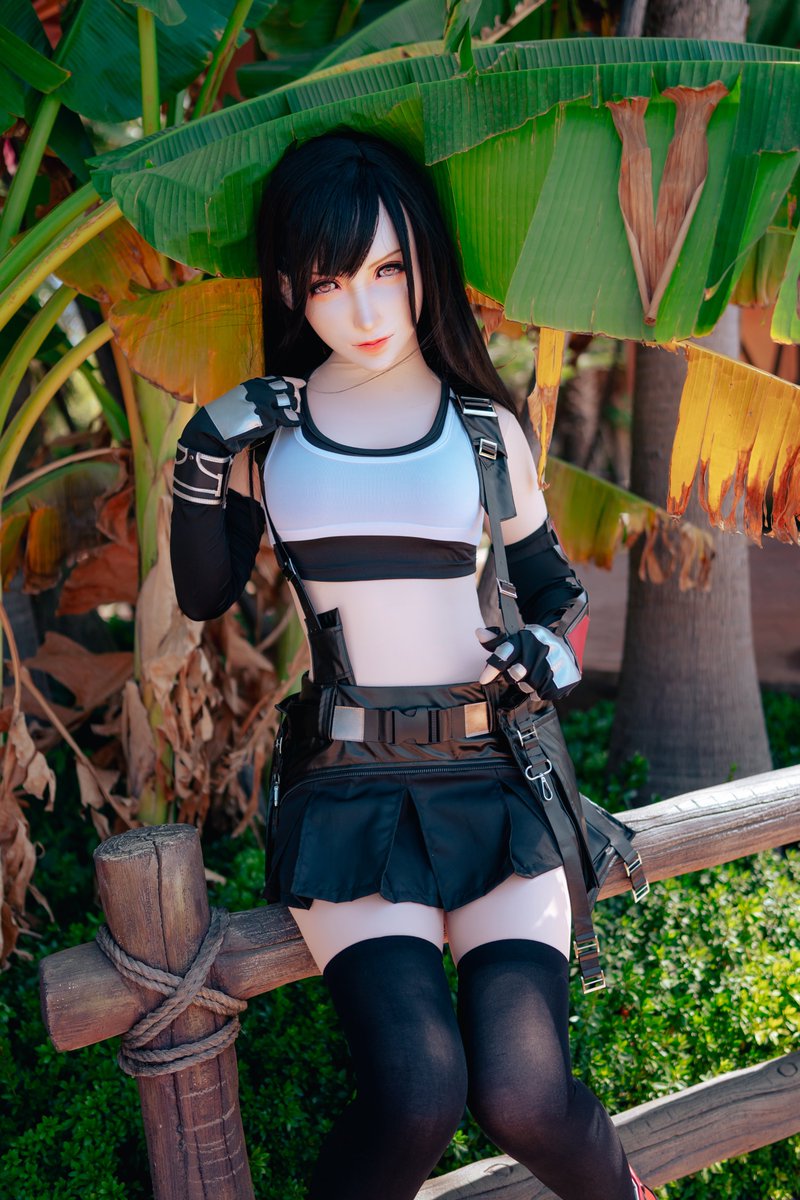 wyu-on-twitter-wow-this-is-the-tifa-mask-and-she-js-at-a-con-in-china