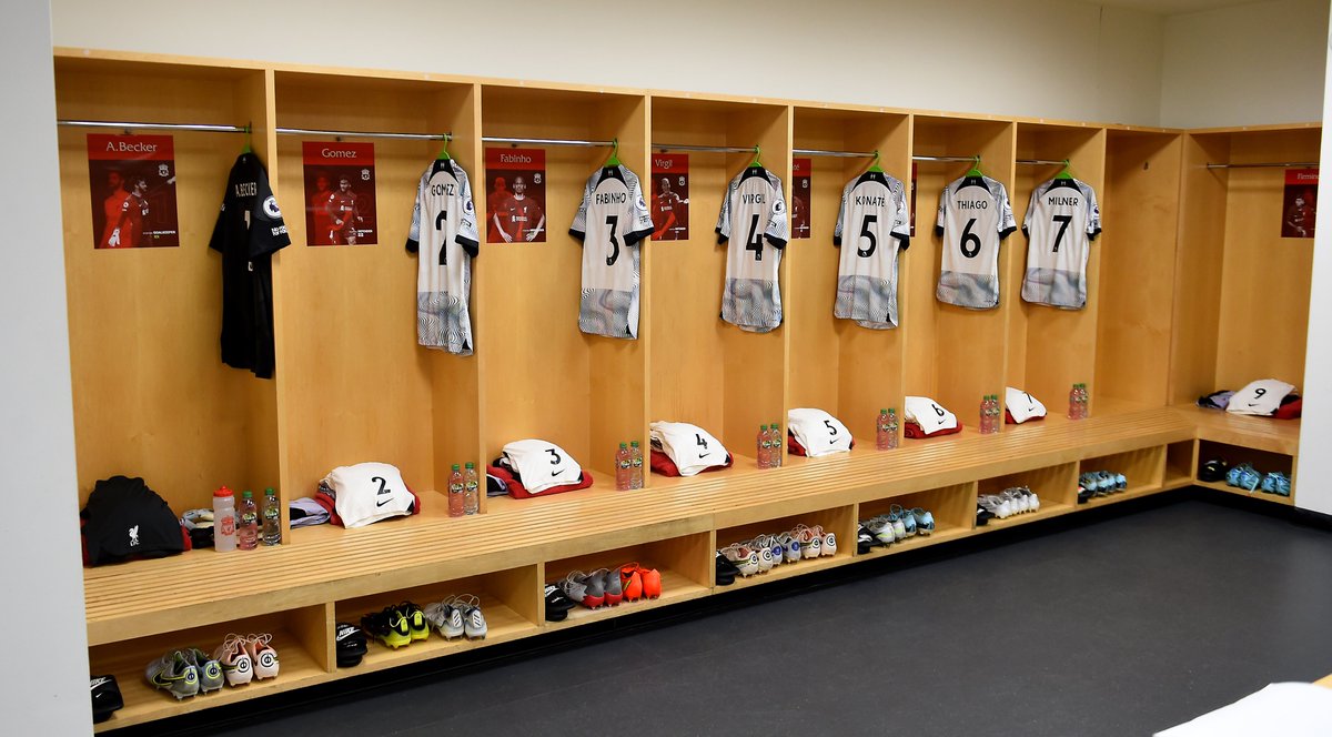 A look inside our dressing room 👀 #ARSLIV, image size:1200x664