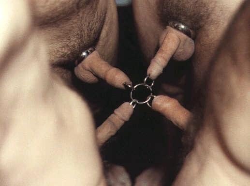 KiltedAndKinky's tweet photo. Sharing is caring https://t.co/3PyVVp7mGT