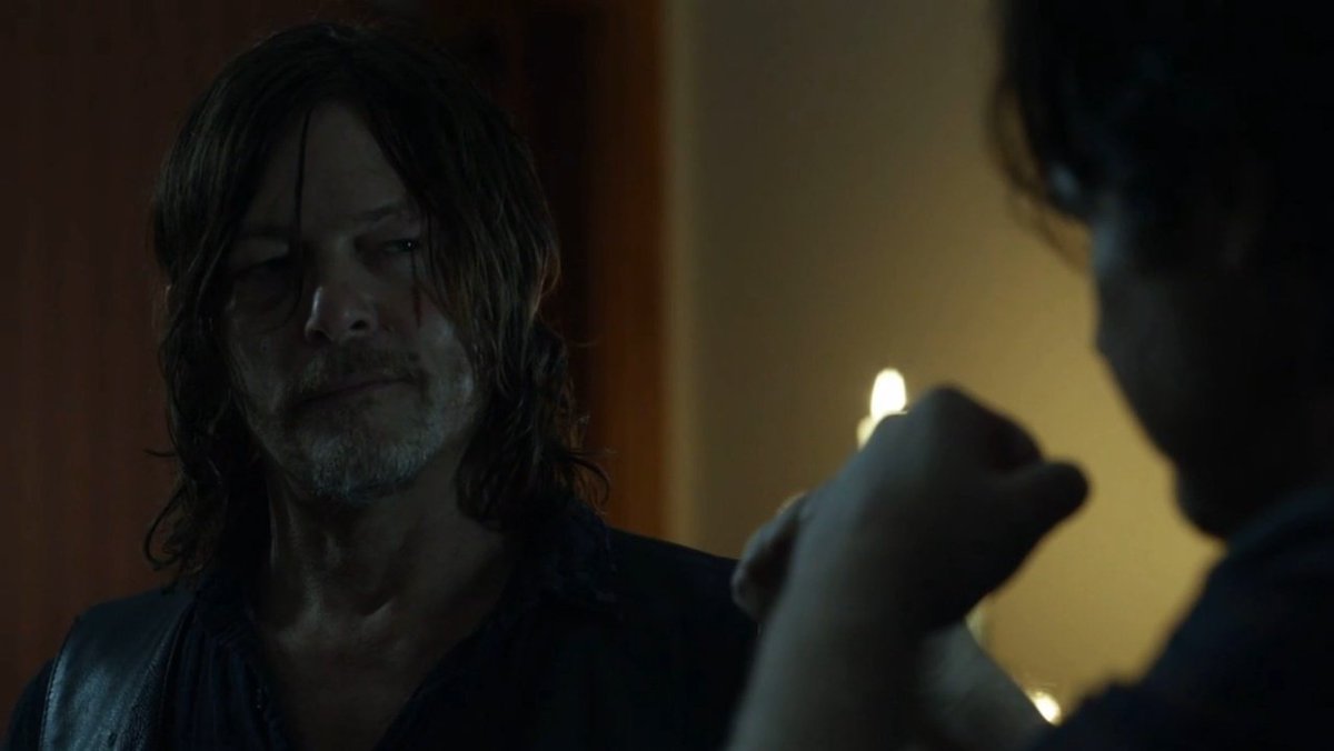 darylarchive's tweet photo. daryl dixon in scenes of 11x19. https://t.co/CNhKHhWQzI