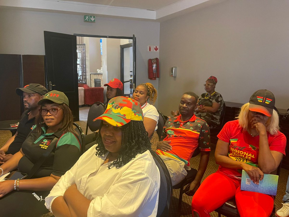 MpumalangaEff's tweet photo. The deputy Chairperson Fighter Rhulani Qhibi , encouraging fighters to go back and implement the resolutions. @EFFSouthAfrica @collensedibe @mrhuli_qhibi https://t.co/TeKT9Lag3u
