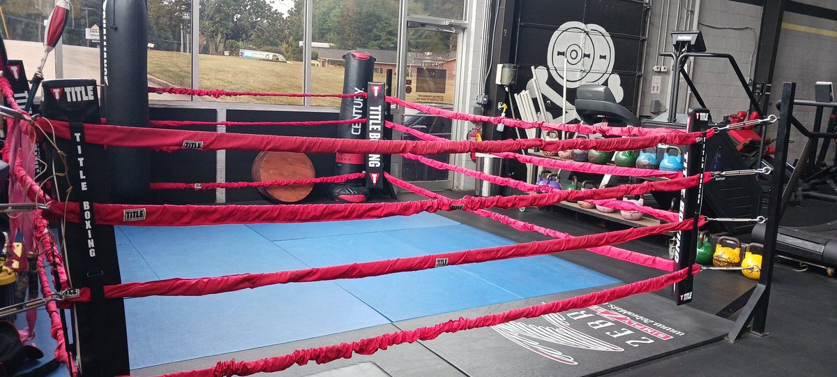 MusclecityB's tweet photo. Boxing anyone? 
#MCB https://t.co/VDLSnHqMRR