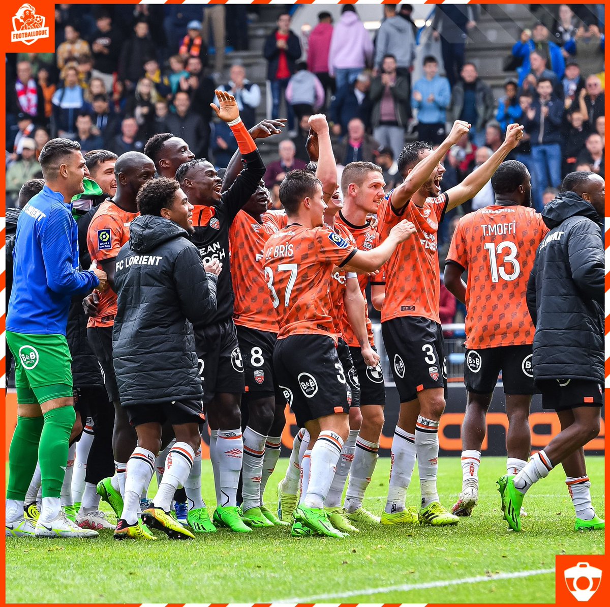 Footballogue's tweet photo. Saison fantastique de Lorient, actuellement 2e de Ligue 1 à 1 point du PSG ! 🧡🤩

✅ 2-1 vs Brest
✅ 2-1 vs Lille
✅ 3-1 vs Auxerre
✅ 3-2 vs Nantes
✅ 3-1 vs Lyon
✅ 1-0 vs Ajaccio https://t.co/hK5t1HEk45