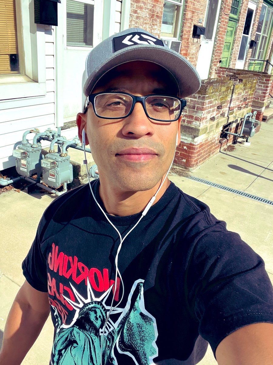 AbdelAvila7's tweet photo. Good Morning Sunshine ☀️💙☕️☕️
#PA #TheKeystoneState #Sunshine 
#YaEsLoQueQueda 🍃🍃🍁🍂🍁 https://t.co/RkhZUMjcxb