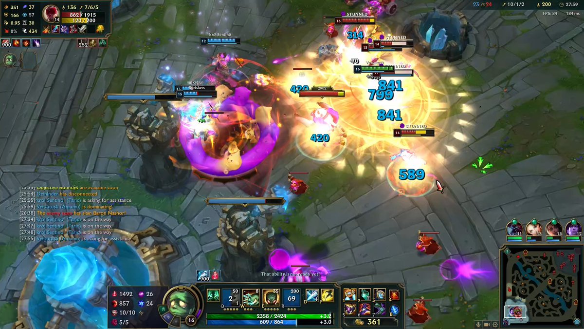 transientcipher's tweet image. i pressed zhonyas before rocketbelt smite after this and lost the game because of it.