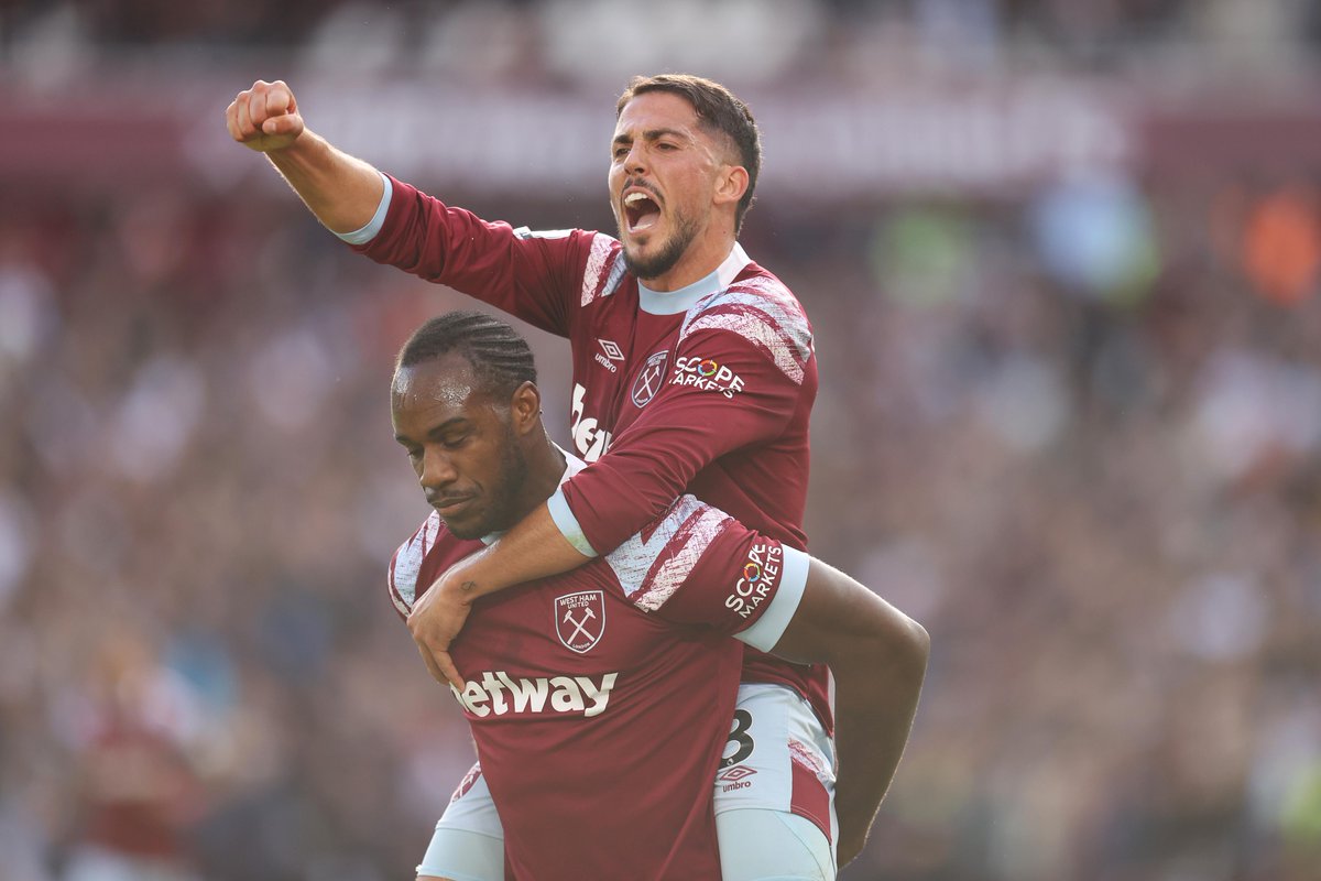 premierleague's tweet photo. FULL-TIME West Ham 3-1 Fulham

West Ham come from behind to secure all three points, thanks to Jarrod Bowen’s penalty, Gianluca Scamacca’s quality strike and a Michael Antonio effort

#WHUFUL https://t.co/jMFKYxL5PH
