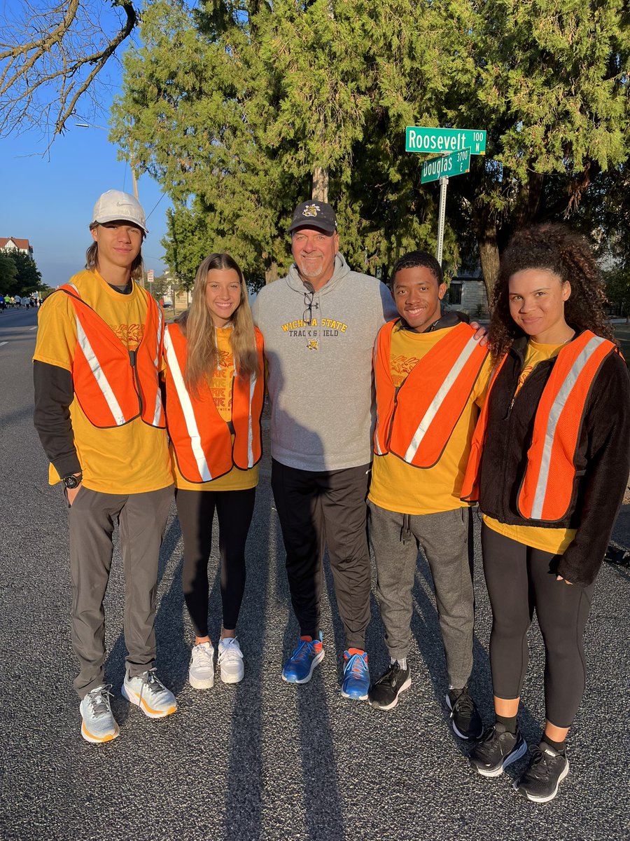 GoShockersTFXC's tweet photo. Spending the morning volunteering at the Prairie Fire Marathon! https://t.co/e3Z4ifxa3z
