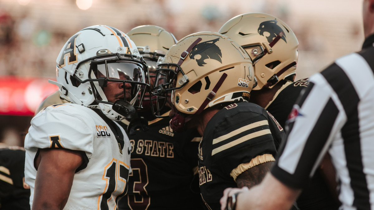 TXSTATEFOOTBALL's tweet photo. It’s a Great Day to be a Bobcat 🐾 

#TEAM  #EatEmUp https://t.co/VdhIUtv5I5