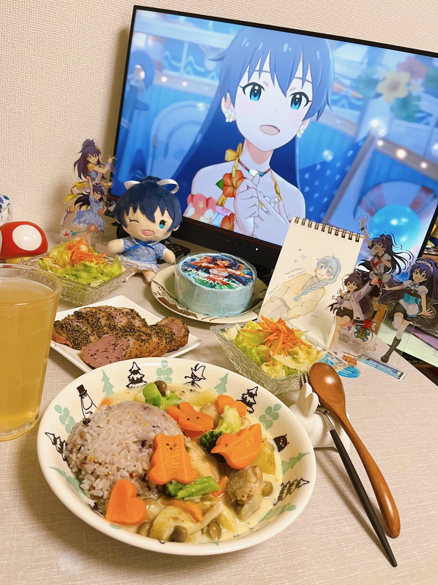 25_nicke's tweet photo. 我那覇響ちゃんお誕生日おめでとう！！🐠🌺🎊✨
今年もお祝いできて嬉しい😭💖今年はしあわせのレシピに因んだクリームシチューとセンイルケーキでお祝い🎂✨
素直で明るくてかっこよくて可愛くて仲間想いの優しい響ちゃんが大好きだよーーー！💙💙
#我那覇響生誕祭2022
#我那覇響誕生祭2022
#我那覇響 https://t.co/mZeaVAe5ar