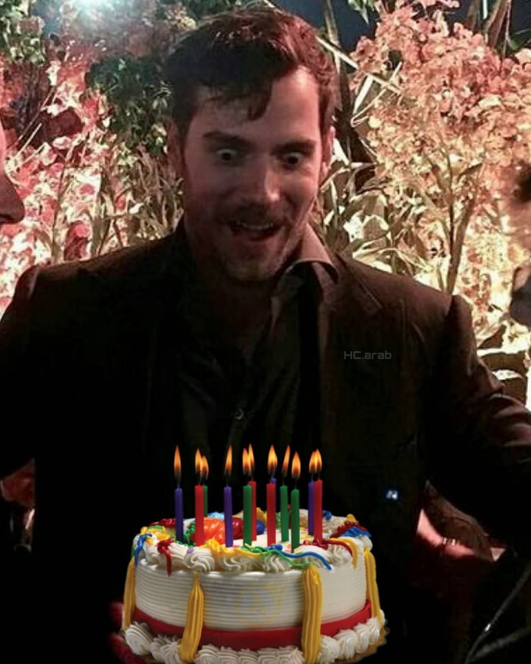 Nova namorada de Henry Cavill celebra aniversário do ator: Meu garoto