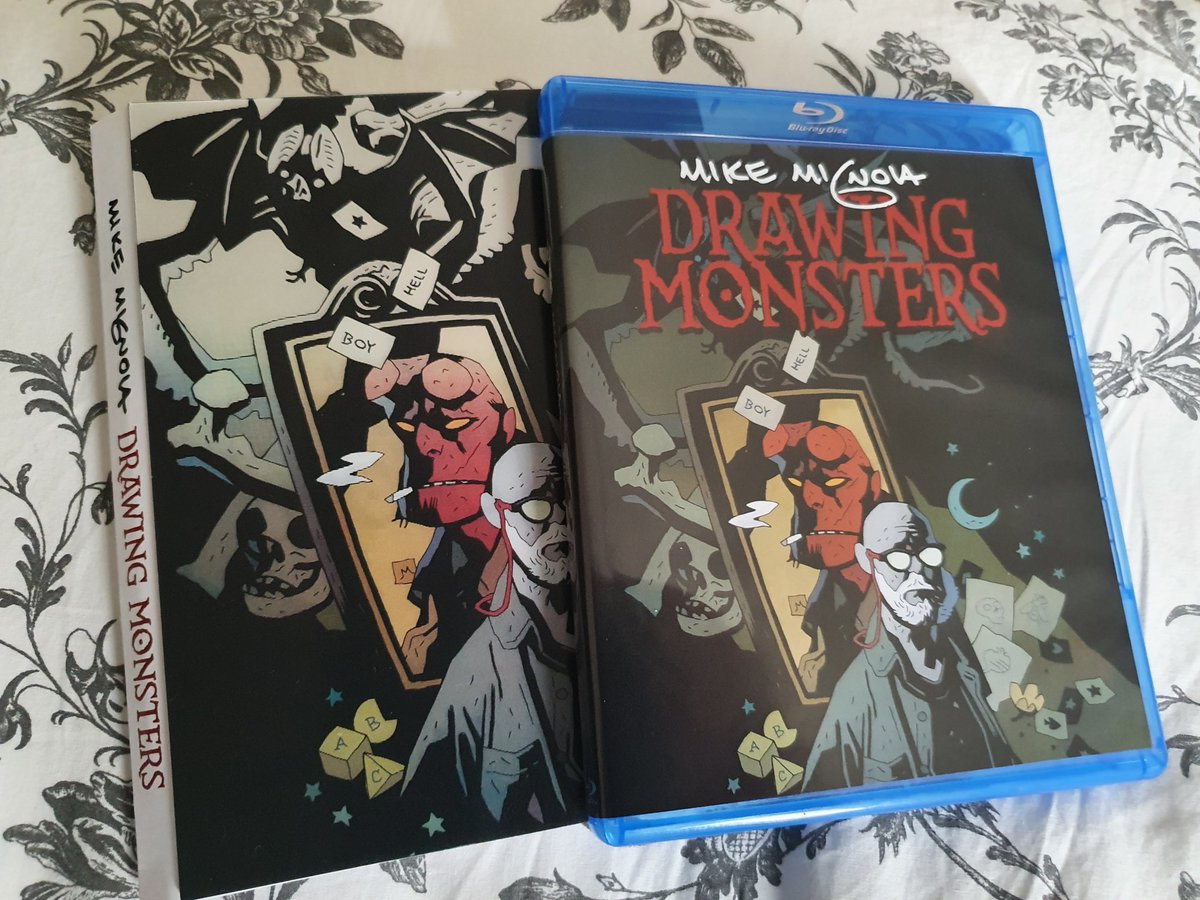 Jayhutch137's tweet photo. Got this in the post yesterday. Just watched it, loved it. ❤ #mikemignola #drawingmonsters #Kickstarter https://t.co/lgTRyUbsuS