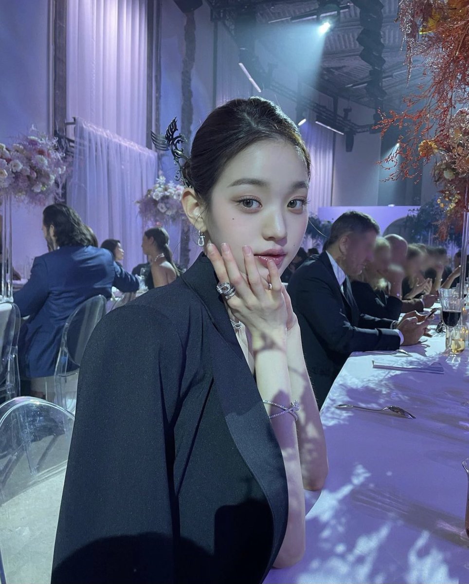 WONYOUNG HOUSE tweet media