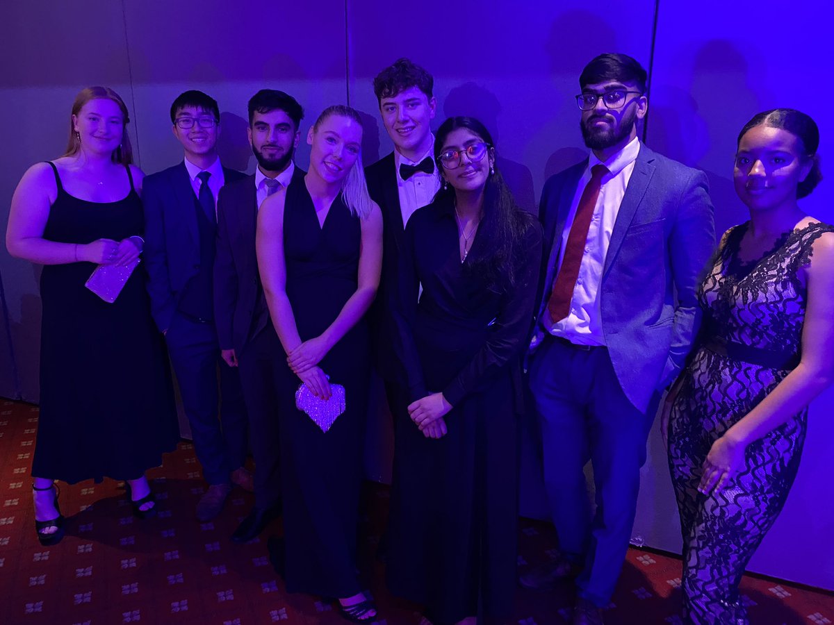 On Friday a group of our students helped to set up for <a href="/OldhamBA/">Oldham Business Awards</a> at The Queen Elizabeth Hall. They were then invited to attend and help out at the awards ceremony itself. You all did us so proud! Congratulations to all the winners!

#WeAreBlue #CouldYouBeBlueToo
<a href="/CranmerTrust/">Cranmer Education</a>