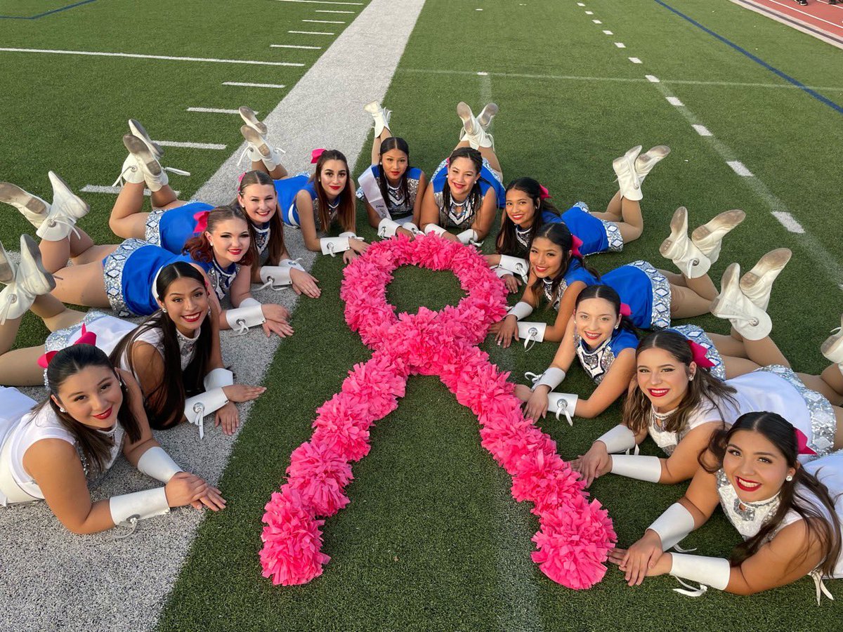 jhsfillies's tweet photo. CONGRATS to our Mustangs who battled to a 12-7 win against Holmes! 🤍💙 https://t.co/0uMiWqTAVM