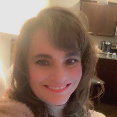 staceylee099's tweet photo. #NewProfilePic https://t.co/pQ2dmGQHkT