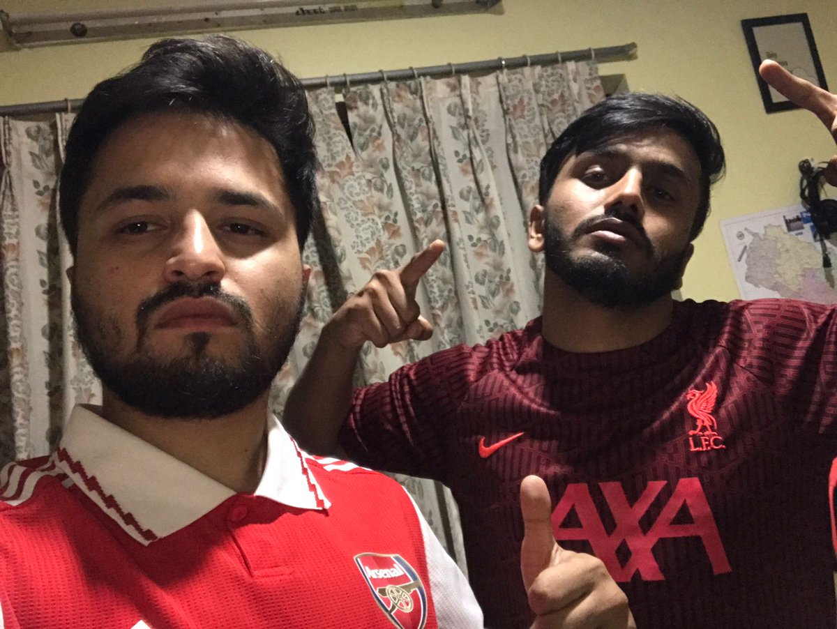 Rabin4252's tweet photo. Match day 🫴👀
Arsenal vs Liverpool 
@FplRosh https://t.co/7pkj2CjJts