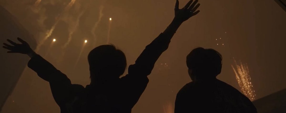 jikookheart's tweet photo. just jimin and jungkook watching the fireworks together 🥺 https://t.co/qGoY2wXmTZ