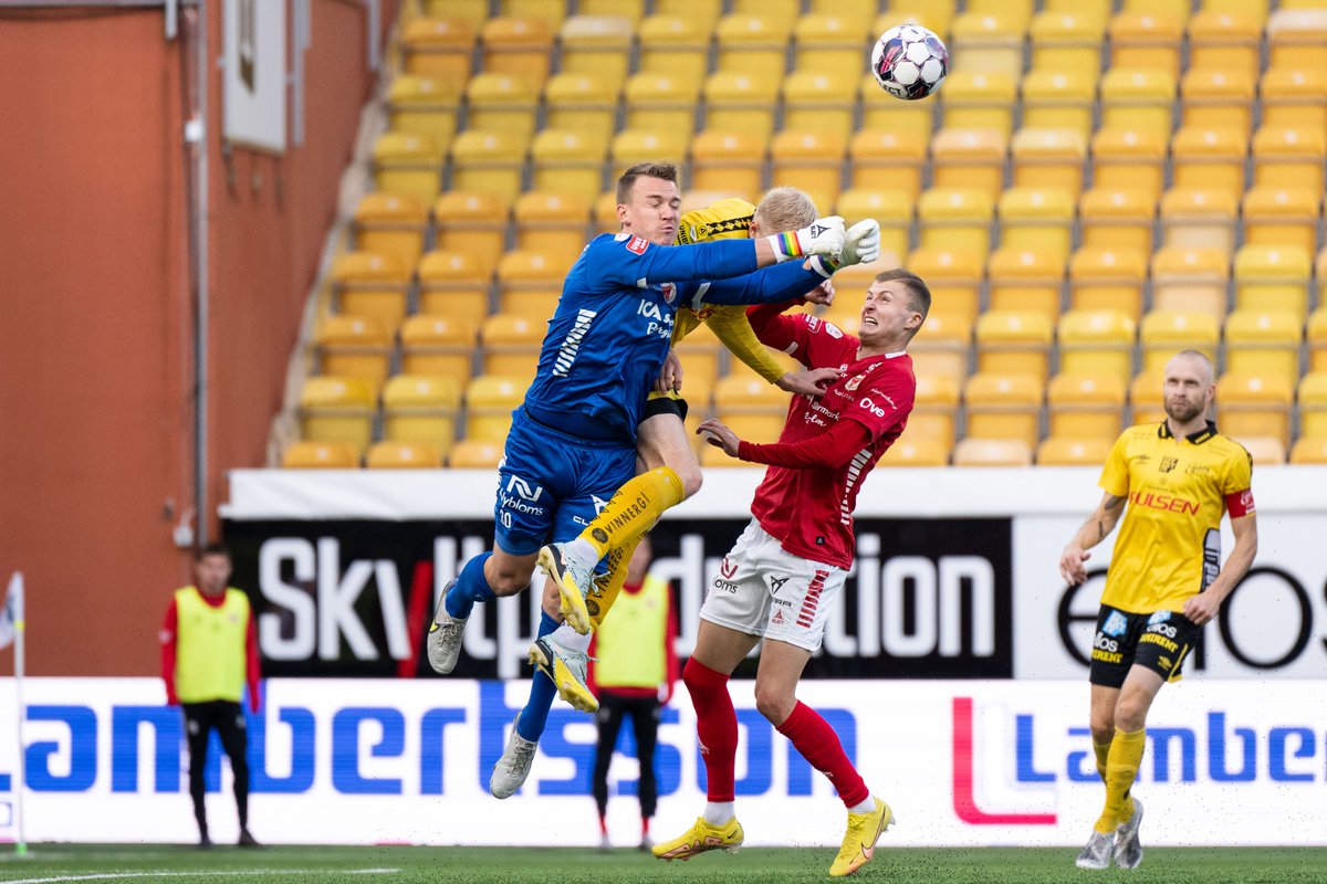 KalmarFF's tweet photo. Stort grattis Jakob Kindberg till den allsvenska debuten! https://t.co/vEF3OVf6Zq