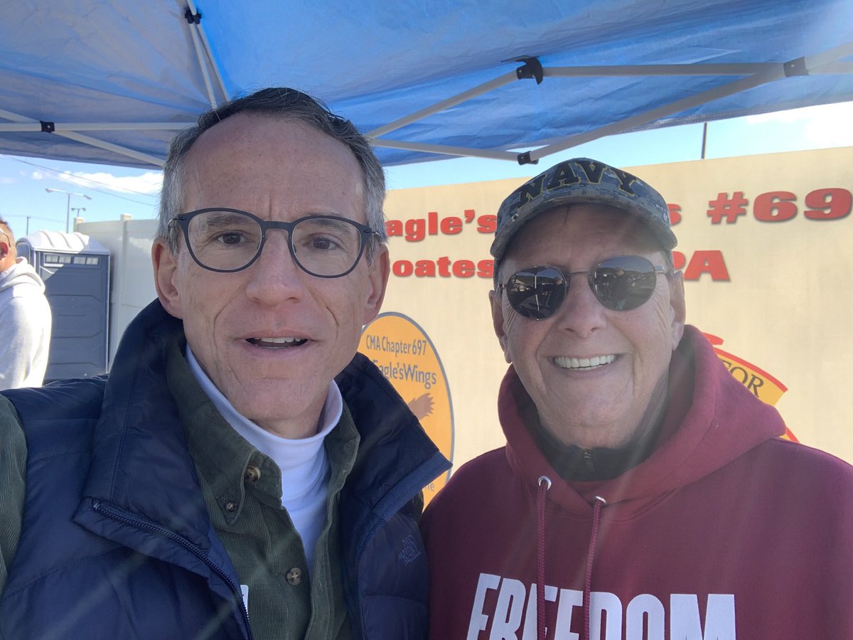 PhilaFreedomGuy's tweet photo. #WhereIsGUY Greetings:7 stops-1day! Exton, Douglasville, Morgantown, D’Town, Chesterbrook, Malvern & Oxford. Each w/people wondering why “the politicians” aren’t focused on fixing problems. I’m running to bring #CommonSense to fix the mess that Biden, Pelosi & Houlahan created.🇺🇸 https://t.co/UznPYaG6N2