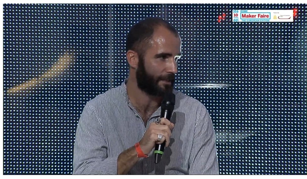 Simona_Riccio's tweet photo. #Sensoworks
La soluzione intelligente per il monitoraggio delle infrastrutture.

La cosa interessante è che l'attenzionesta salendo e questo ci consola. @MakerFaireRome

https://t.co/DrwXGycOp9

#MFR2022 #MakerFaireRome https://t.co/7JiaLEET7c