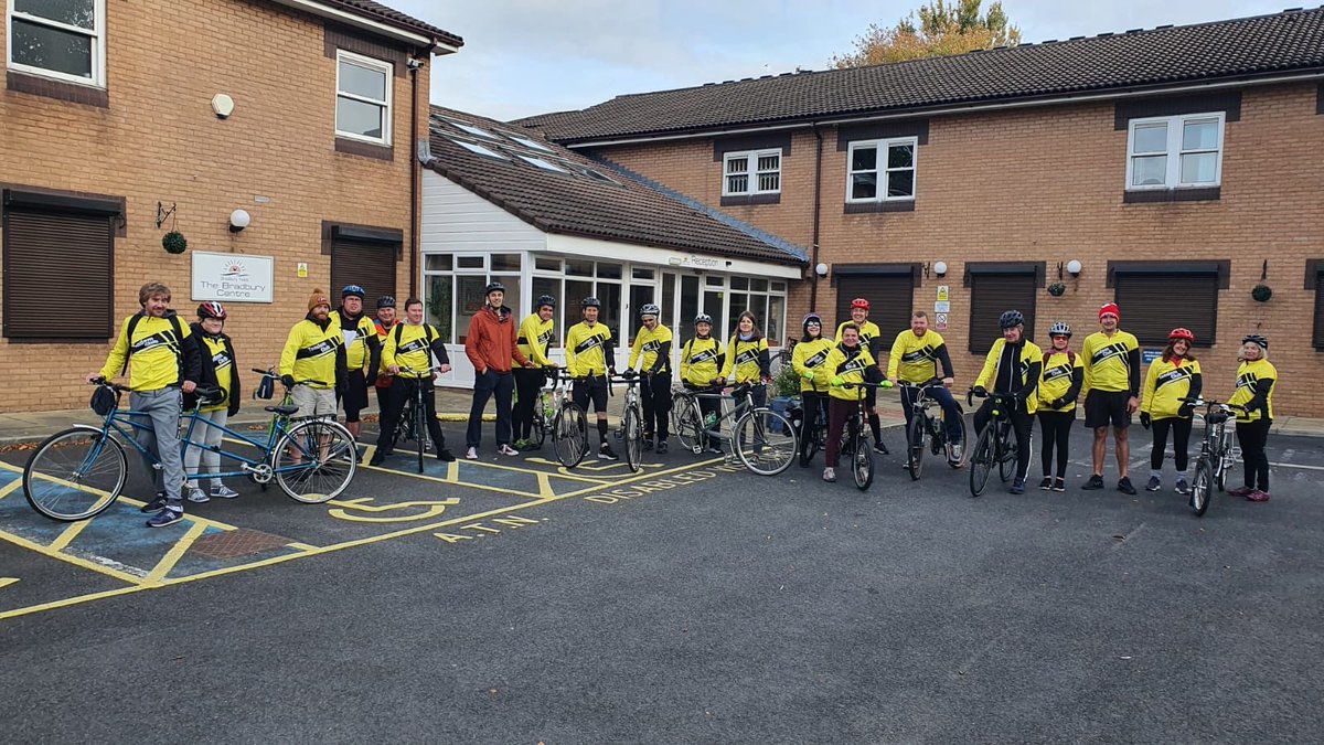 Great #TandemClub session today. Fantastic to have so many new front riders come along and give it a go.

 ⁦@CyclingUK_NW⁩ ⁦@savinorthwest ⁦@BradburyF⁩