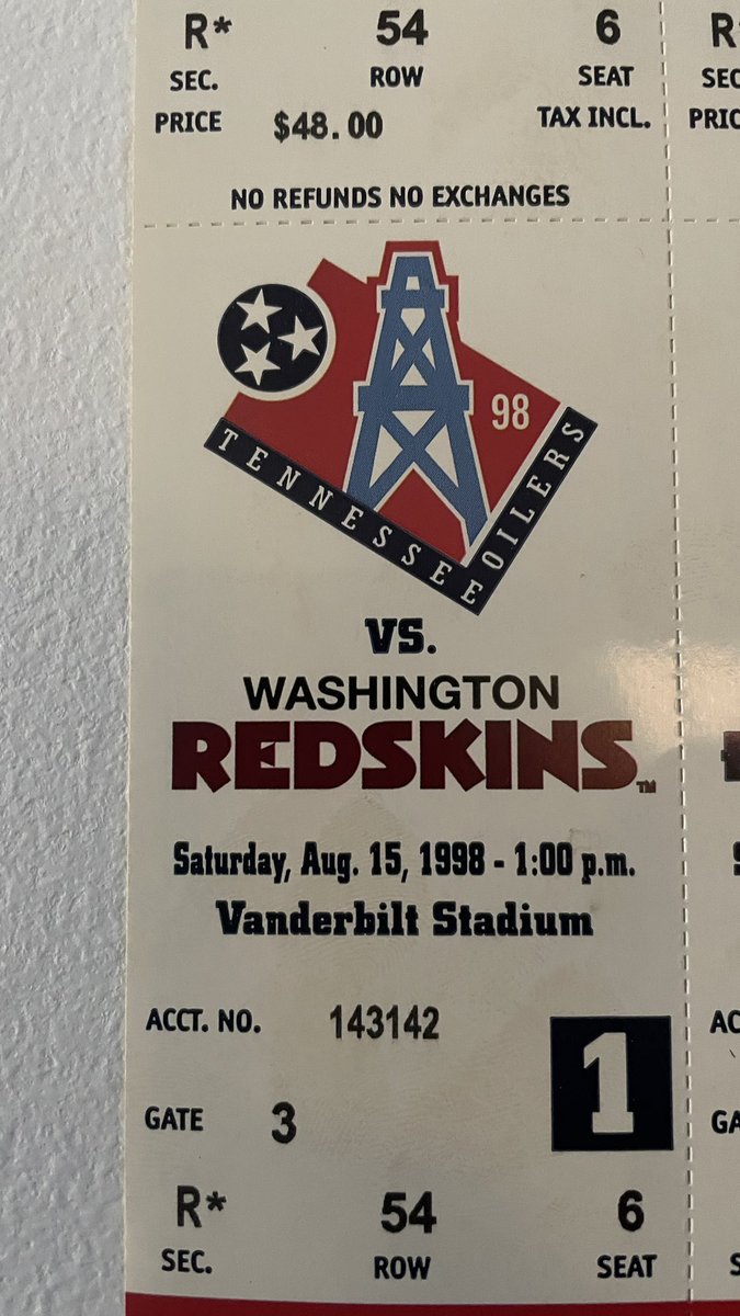 steveddalton's tweet photo. Old 🏈 rivals. #WASvsTEN https://t.co/b803E2oqWR