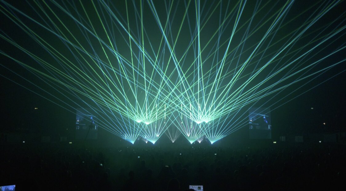 numanofficial's tweet photo. Just received the first rough audio mix of the Wembley concert we played in May. Not sure exactly when the DVD and live album will be out but work on both is progressing. Can’t wait for you to see (and hear) it. Pics: Joeri Peeters and Anne-Marie Forker https://t.co/oVV2BuJkCb