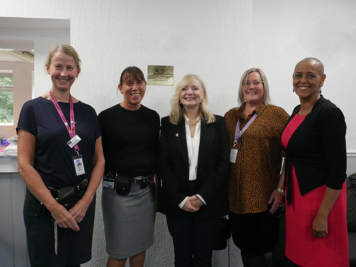 <a href="/HMP_NewHall/">@HMPNewHall</a>  5/10/22 Our new Departure Lounge opened by Major of W Yorkshire Tracy Brabin accompanied by Alison Lowe Deputy Major for Policing &amp; Crime