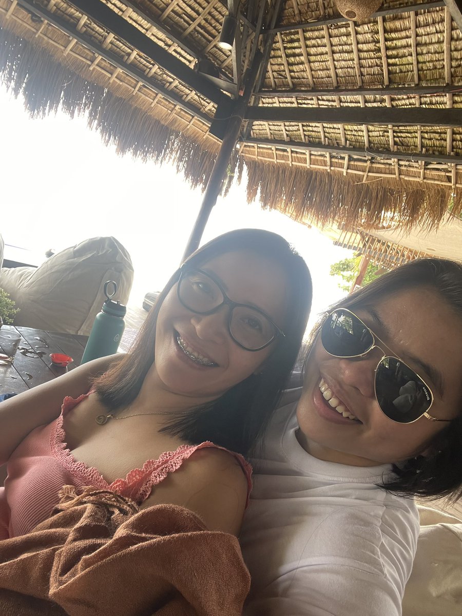 kitC06's tweet image. random places