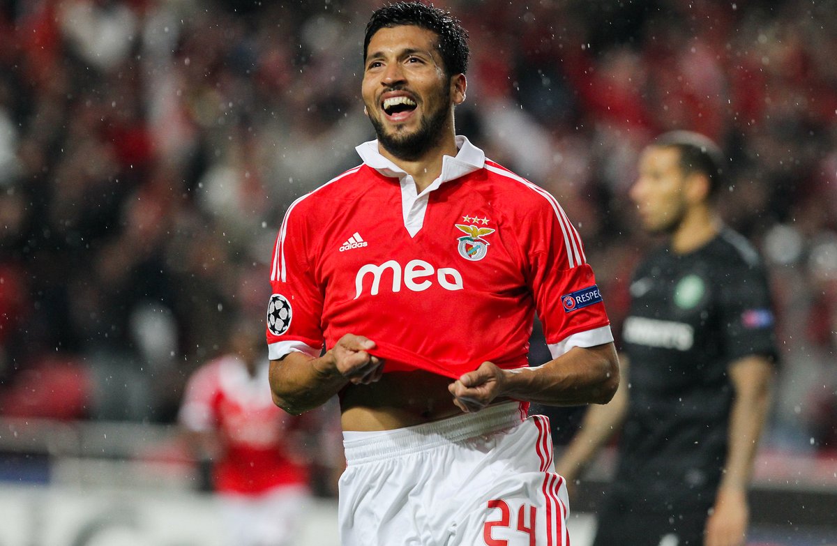 SL Benfica tweet media