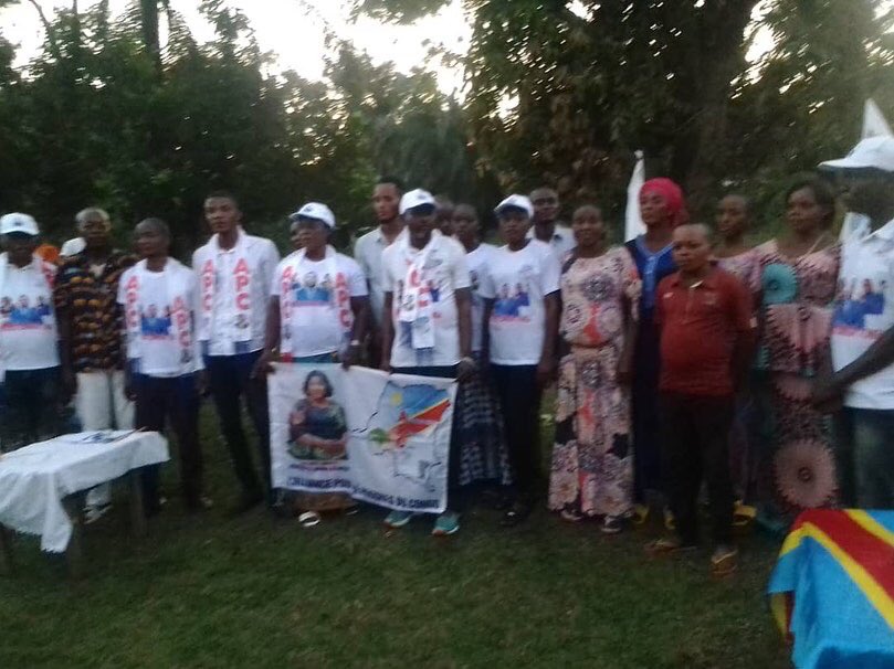 ApcRdc's tweet photo. APC Mongala au contact de la base @FideleKupa @Idristshombo1 https://t.co/6ifvZAwEqA