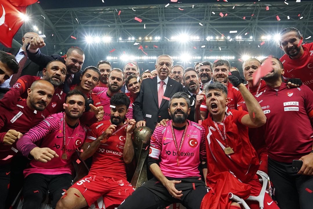 waffworldcup22's tweet photo. Congratulations Turkiye 👏🎉🎊

You have shown us an incredible example of competition and gentle manliness. 
Thank you for your hospitality. 

Amputee Football World Champion is TURKIYE 🇹🇷🏆 https://t.co/kYpJXRoNDE