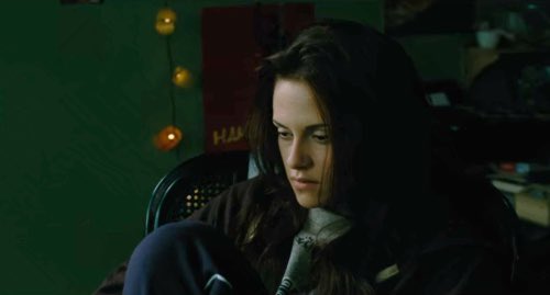 filmdaze's tweet photo. Fear, sadness, hate and disappointment by Kristen Stewart as Bella Swan https://t.co/1MOaVbrCbf