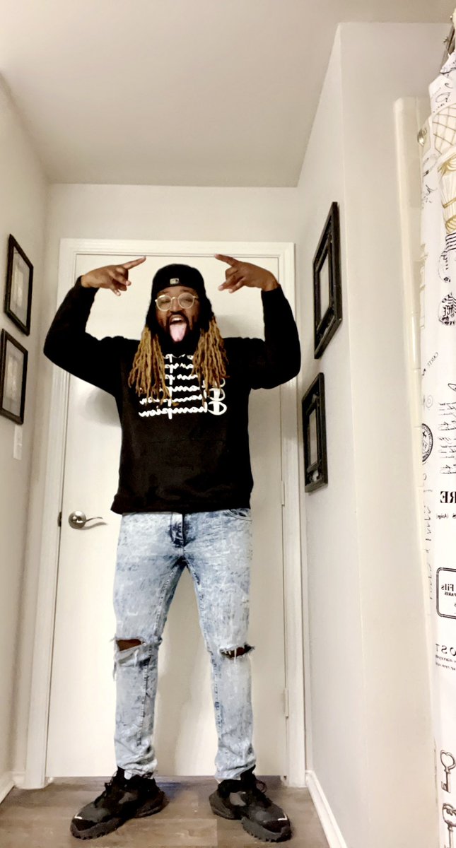 Jakheel0015's tweet photo. Step 1. Step on N***as Neck When I walk threw…
Step 2. Gotta keep it humble when he bless you… #STEPPA #BTBM #NOLA
#NOCOMPETION #NOCOMPARISON
~Jakheel https://t.co/Th57i9MpT9