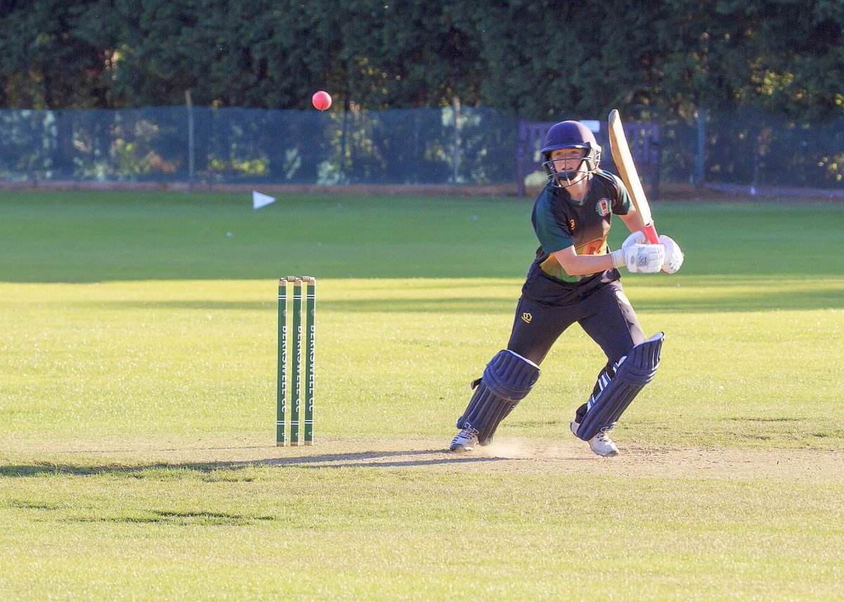 Good luck to @BethanEllis7 as she starts her season in Christchurch, New Zealand, playing for @SaintsCricketNZ enjoy, stay safe, and score lots of runs!
