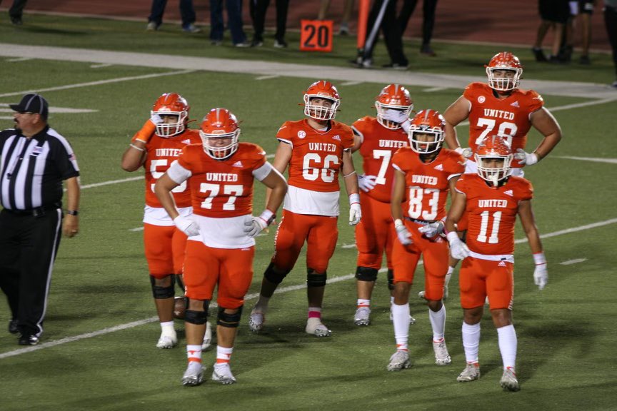 RyanStillman6's tweet photo. 1 down four more to go #hungry #UHS #districtchamps @UHSLonghornsFB https://t.co/eRbkZrL7y3
