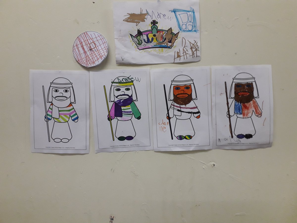 284thBB's tweet photo. Week 4 saw the Anchors learning about Joseph and his amazing coat of many colours. We also played lots of games
#284gcbb #LearnGrowDiscover #BoysBrigade #FaithInYoungPeople https://t.co/aJMismifyO