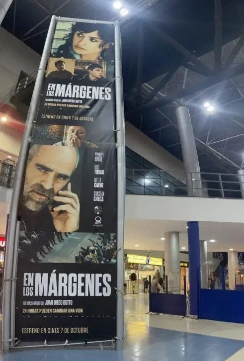 Gracias <a href="/olgarodriguezfr/">Olga Rodríguez Francisco ✍️</a> <a href="/JuanDiegoBotto/">Juan Diego Botto</a> por visibilizar y humanizar situaciones que son muy habituales. Por no dejarnos mirar para otro lado. Como sociedad debemos implicarnos. FELICIDADES!!!!!