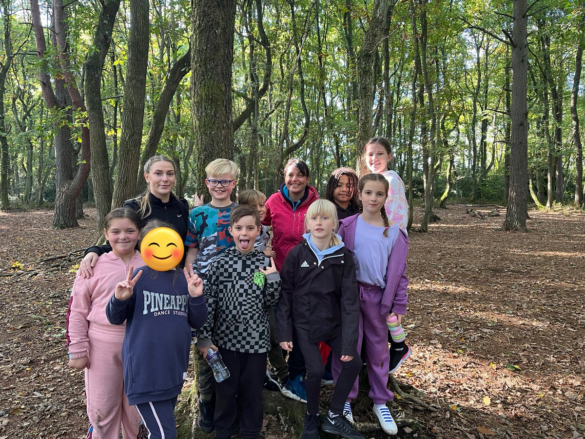 Group 1- Sensory trail in the woods 🪵🌿🌱🌳🪨 
@ScarthoJ 

#PGL2022 #London