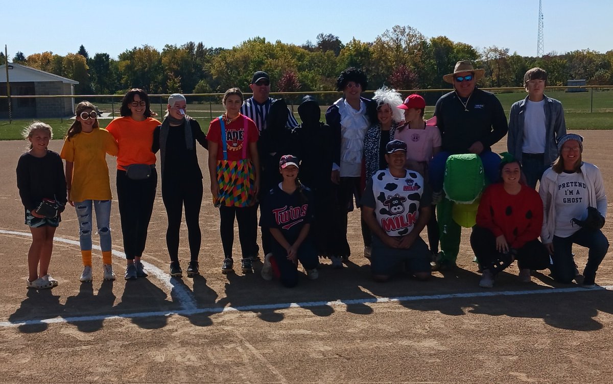IfSoftball's tweet photo. Dress up Halloween Softball game! https://t.co/myELIoM29m