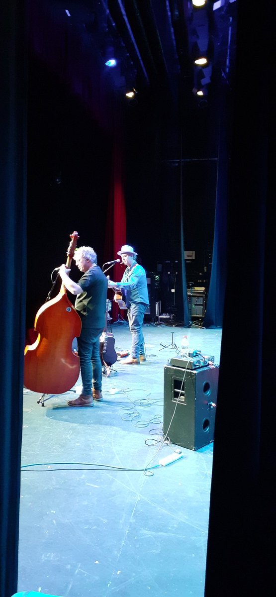 officialrherity's tweet photo. Not a bad view to watch a @mundyirl show @HawksWellSligo @KerrieHerrity #sligostyle https://t.co/DsG23ie06e