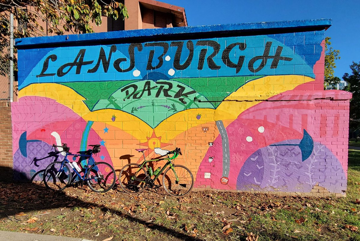 Chris_Roell's tweet photo. #bikedc #sedc #swdc #washingtondc #muralsdc https://t.co/90GlnfEOjA