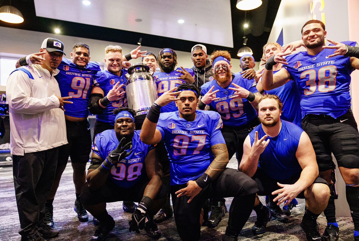 DivineObichere's tweet photo. We still got milk!! #BoiseStatefootball #bleedblue @BroncoSportsFB https://t.co/AyrcygzNv6