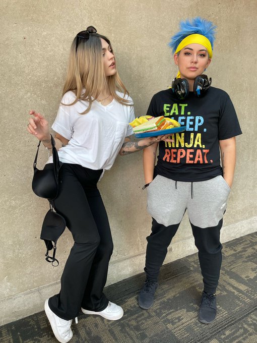 So how is your day going? ☕️ https://t.co/WzvRBTh1ur