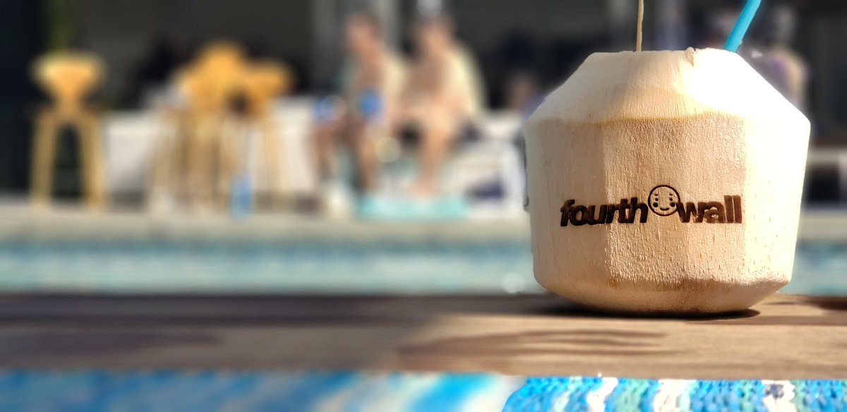 DJBluePDX's tweet photo. There are partner events, and then there's @FourthwallHQ's #FourthwallOasis at @TwitchCon for #TwitchCon2022 https://t.co/JifGX6BxLc