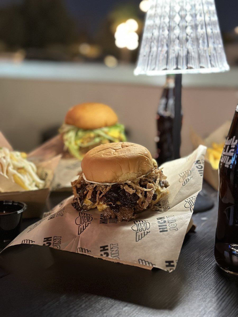 Saleh 📸🍔☕️ tweet media