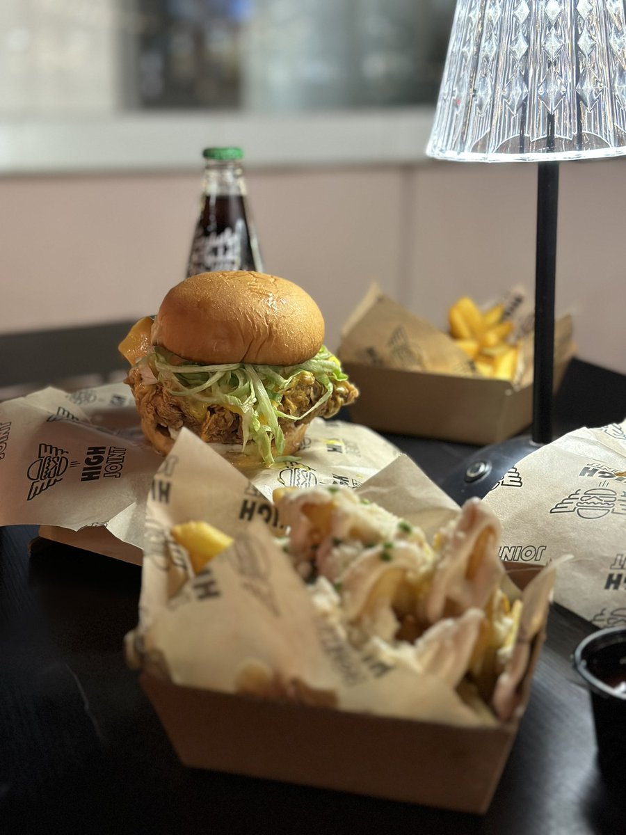 Saleh 📸🍔☕️ tweet media