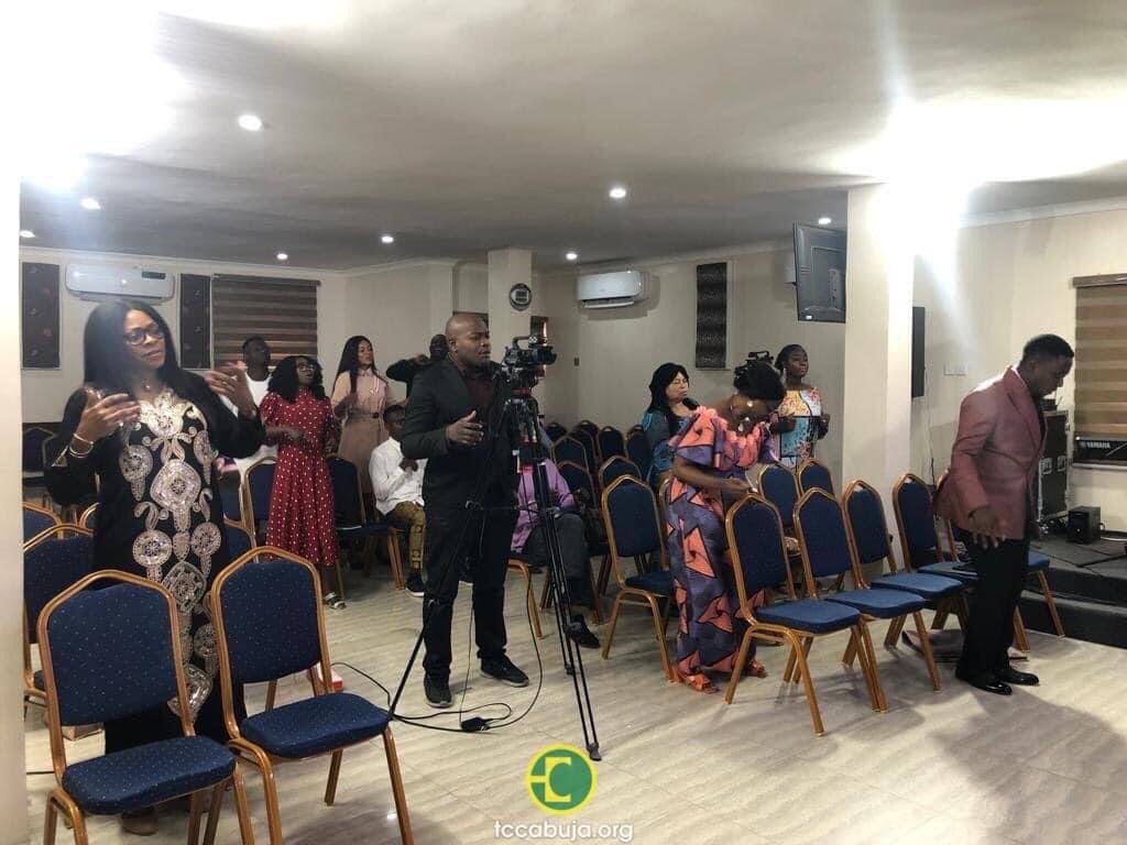 tccabuja's tweet photo. 🎼 Though the mountains be shaken
The hills be removed
Oh Lord Your Word remains the same
What You said in Your Word, that is what You will do
Oh Lord You're a promise-keeping God
Promise keeping God
#ChoirMinistration #WorshipService #TCCAbuja #AbujaChurch 
#ChurchWithoutBorder https://t.co/u7AINni4lJ