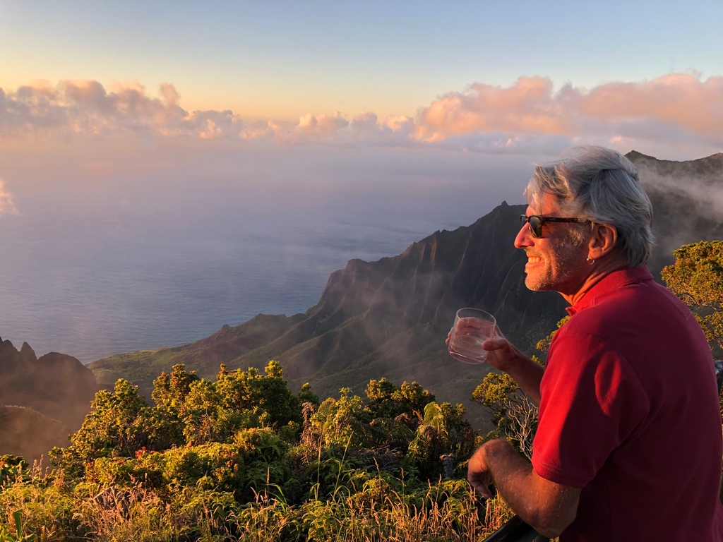 TBSpirits's tweet photo. Enjoying the weekend? We are. Tell us where you're traveling!
https://t.co/SnOU4k72Us Please drink responsibly. 
#siptheislandlife #islandlife #tommytravelers #100percentvacation #livetheislandlife #islandvibes #beachlife #weekend #longweekend #travel #sip #happy #happyhour https://t.co/UTFLQzjeQ4